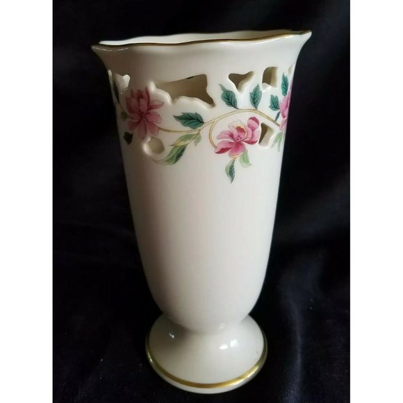 LENOX BARRINGTON COLLECTION VASE 7" reticulated porcelain VTG Rose floral - Picture 3 of 8